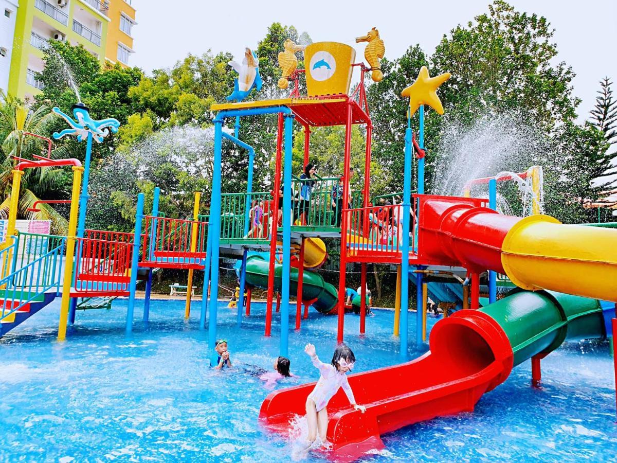 Melaka Top Largest Waterpark Resort - By Youbnb Homestay Melaka المظهر الخارجي الصورة